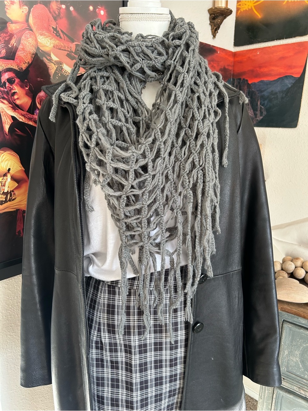 Vintage Y2K Knit Infinity Scarf Womens Festival Tinsel Sparkly Crochet Tassels